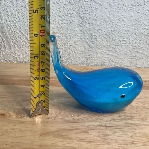 Vintage Murano Style Blue Hand Blown Art Glass Paperweight Blue Whale Figurine - Picture 3 of 11